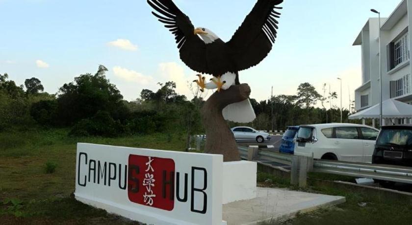 Place2Stay @ Campus Hub Кучінг Екстер'єр фото